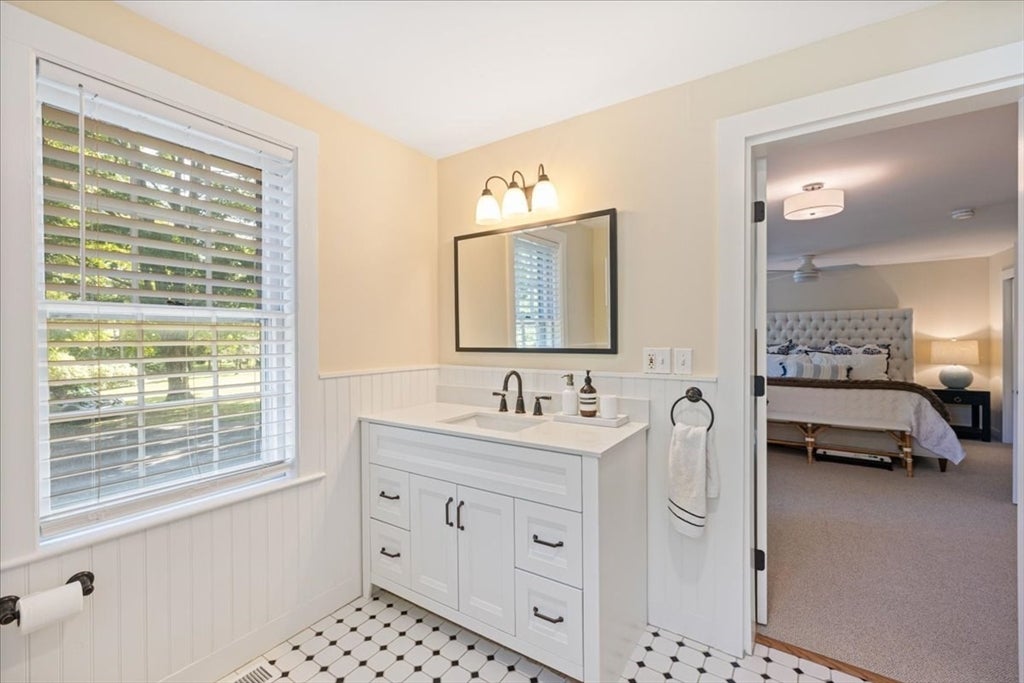 65 Washington St, Hanover, MA, 65 Washington St, Hanover, MA Photo #38