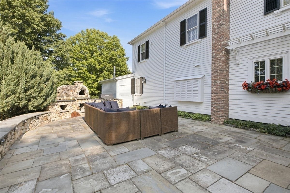65 Washington St, Hanover, MA Photo #41