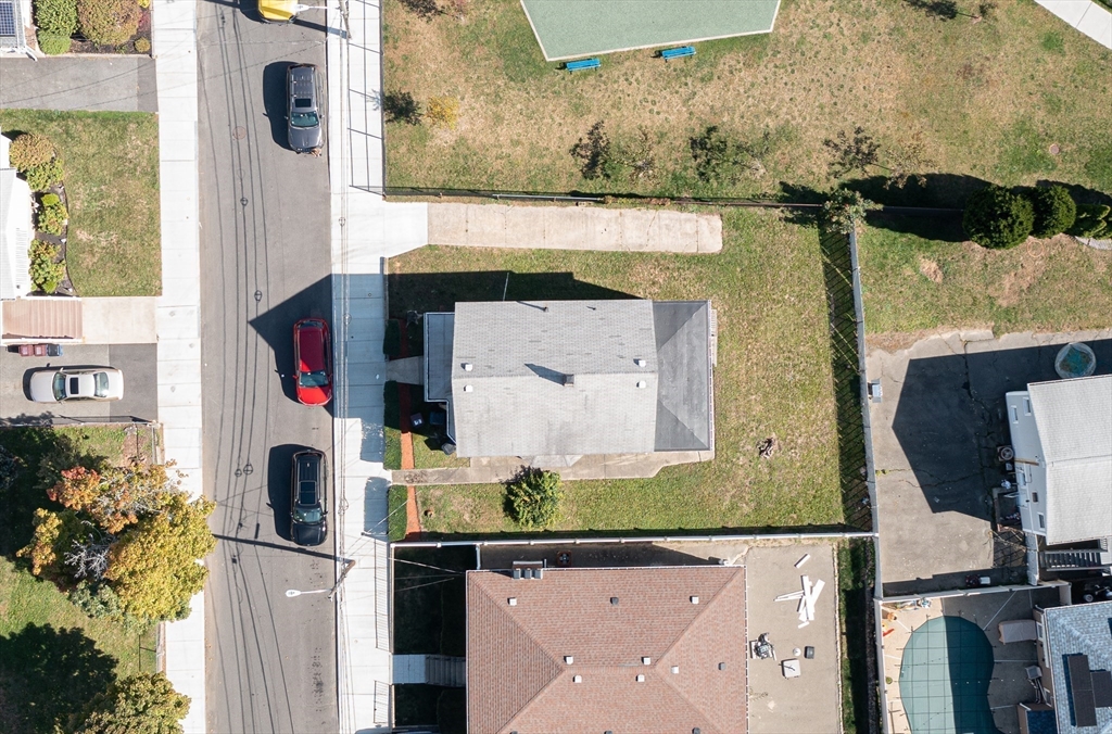 71 Ambrose St