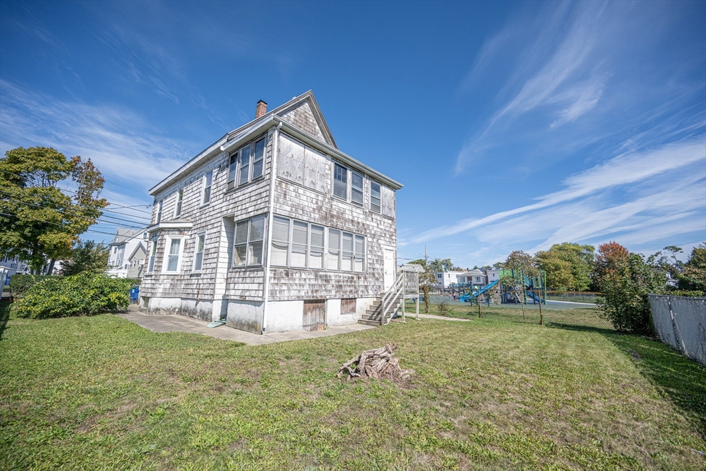 71 Ambrose St