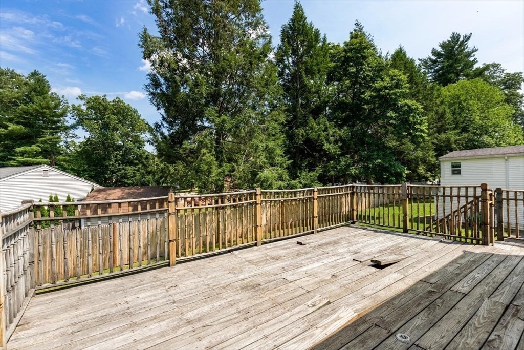 24 Hillside Avenue, Holbrook, MA Photo #28
