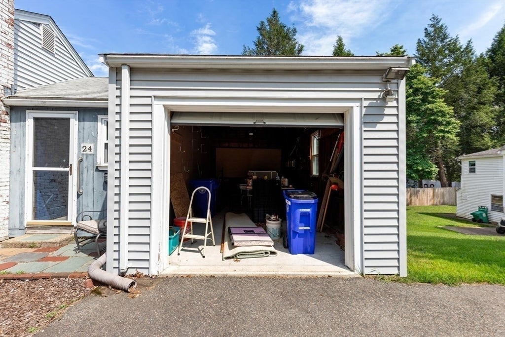 24 Hillside Avenue, Holbrook, MA Photo #39