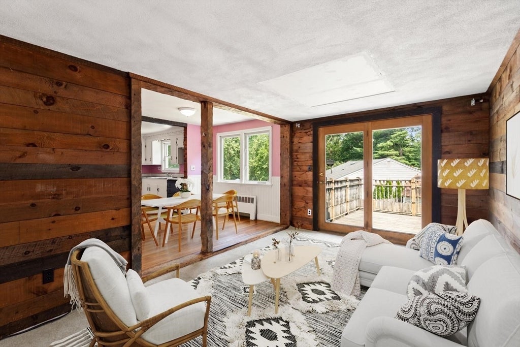 24 Hillside Avenue, Holbrook, MA Photo #6