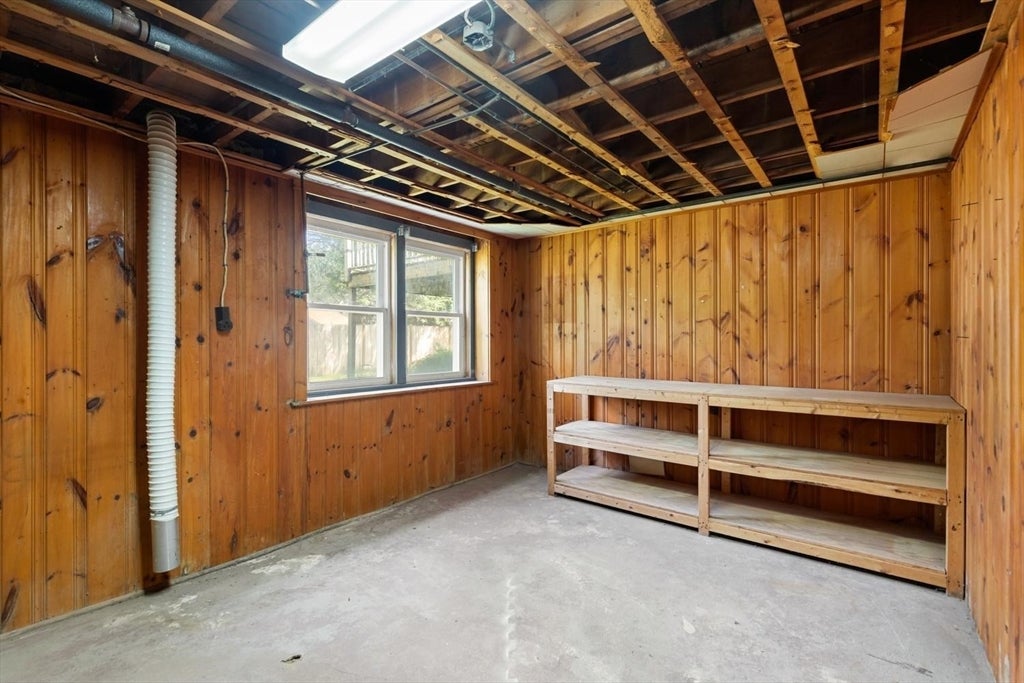 24 Hillside Avenue, Holbrook, MA Photo #27