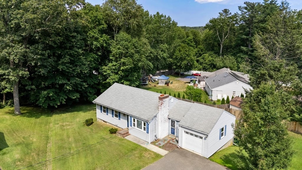 24 Hillside Avenue, Holbrook, MA Photo #3