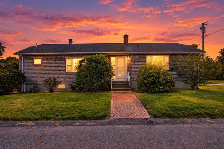 Photo 1 of 38 — 63 Hemlock St, Fall River, MA 02720