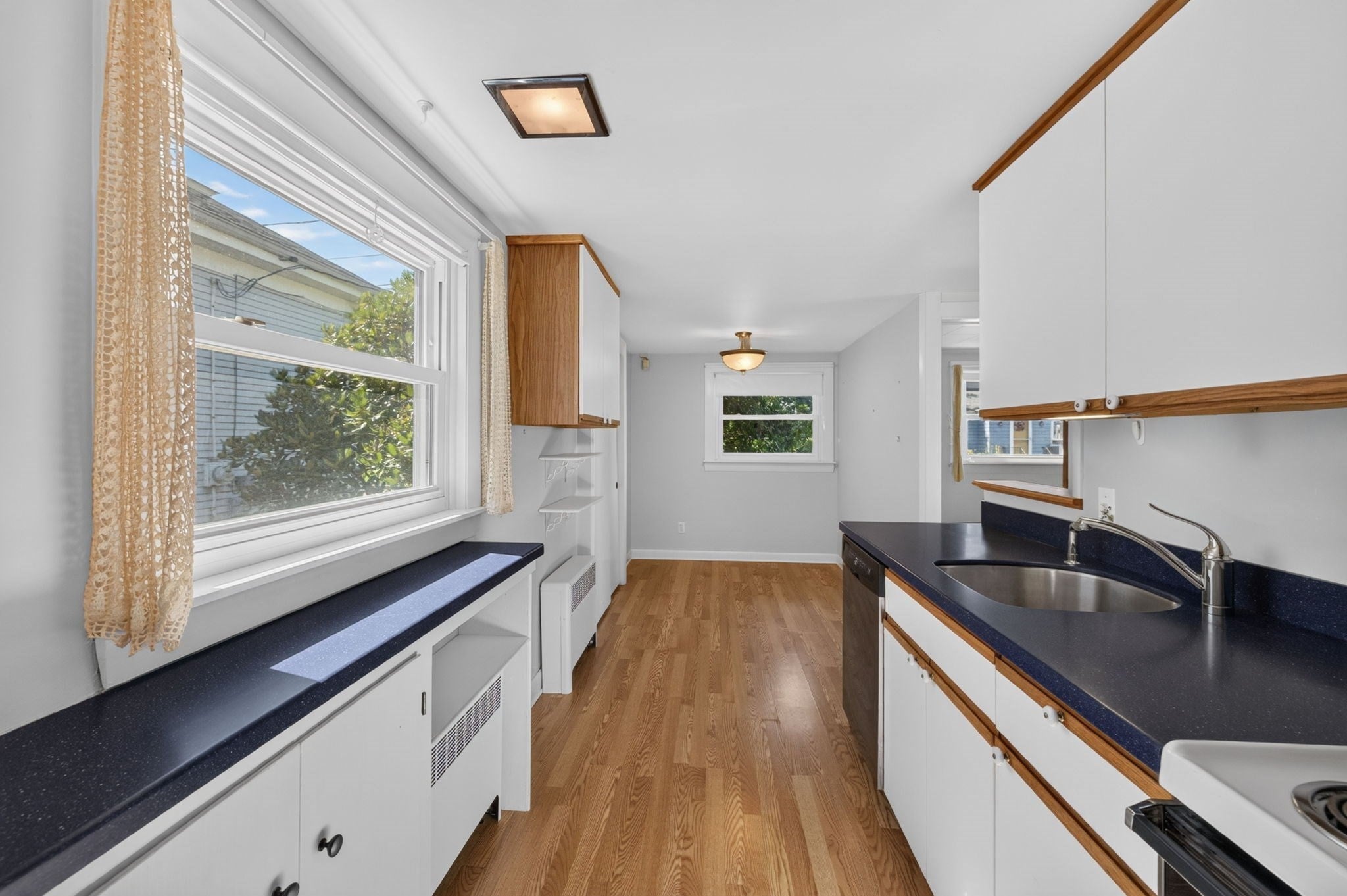 63 Hemlock St, Fall River, MA, 63 Hemlock St, Fall River, MA Photo #16