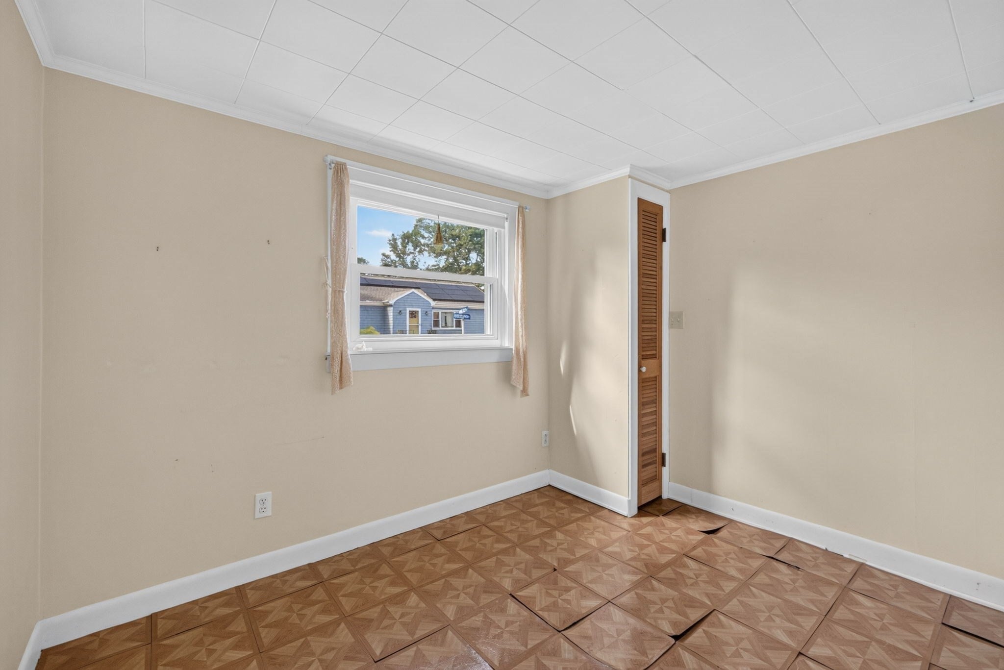 63 Hemlock St, Fall River, MA, 63 Hemlock St, Fall River, MA Photo #25