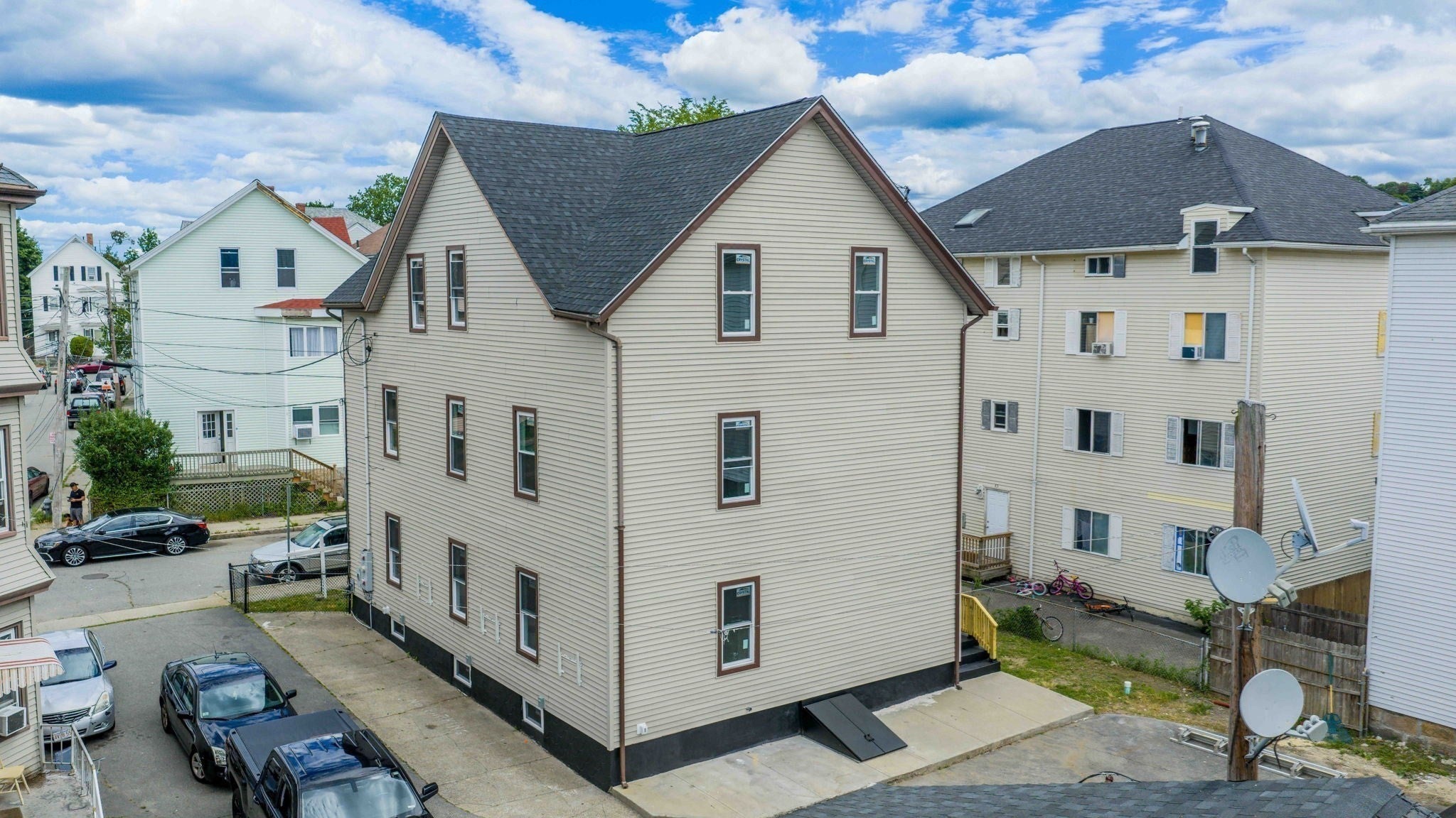 35 Hood St #3, Fall River, MA, 35 Hood St #3, Fall River, MA Photo #4