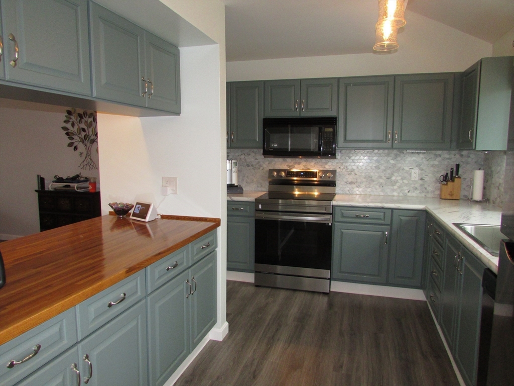 101 South Avenue 202