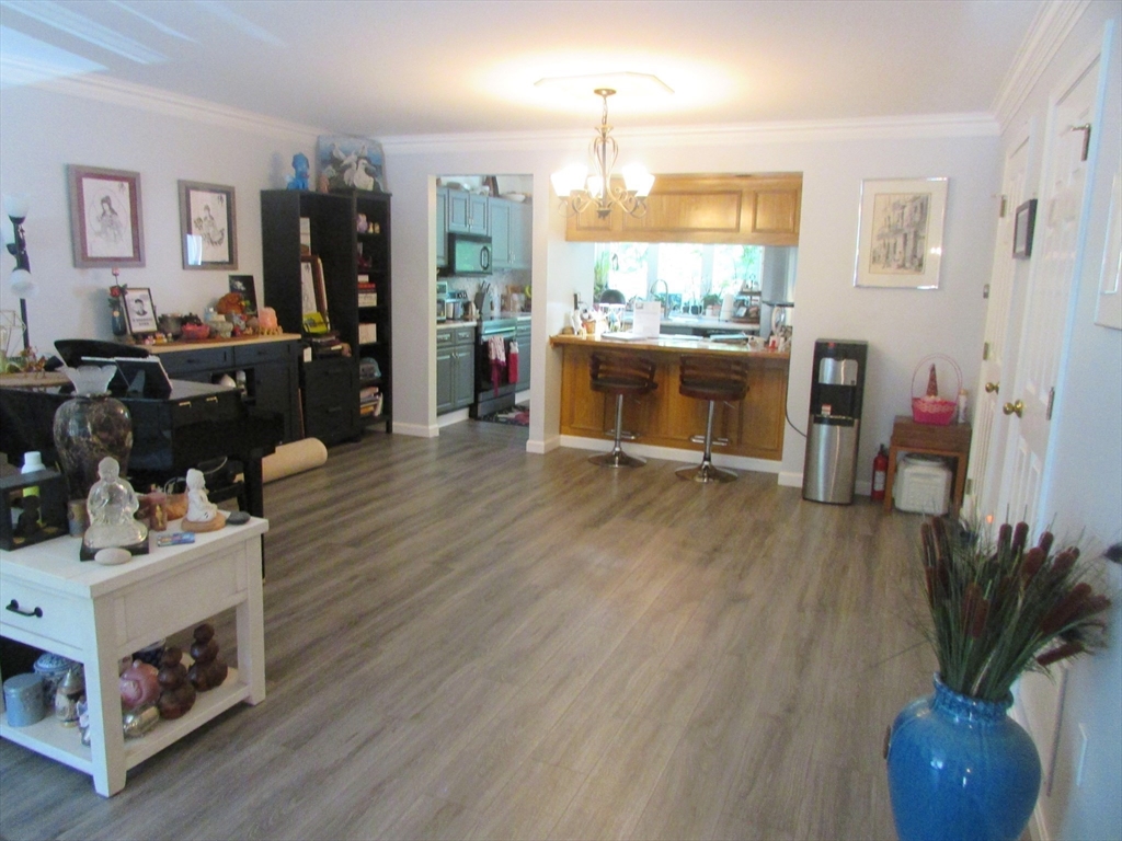 101 South Avenue 202