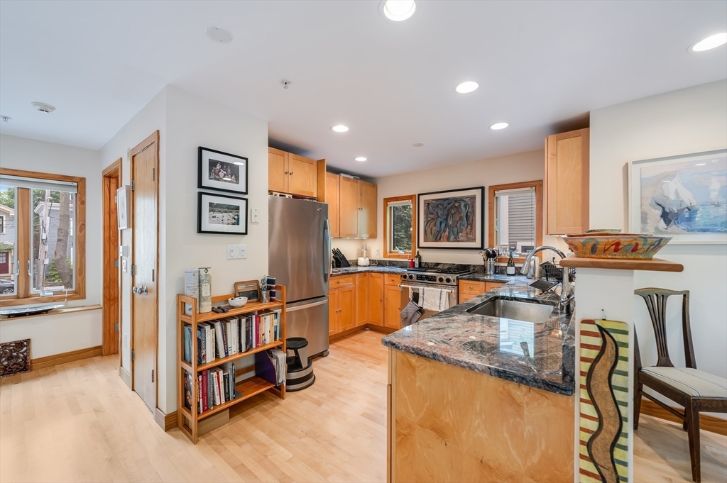 22 Decatur Street 20