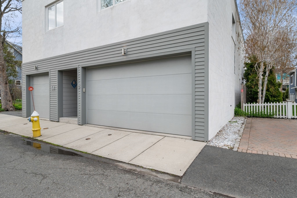 14 Central Street B