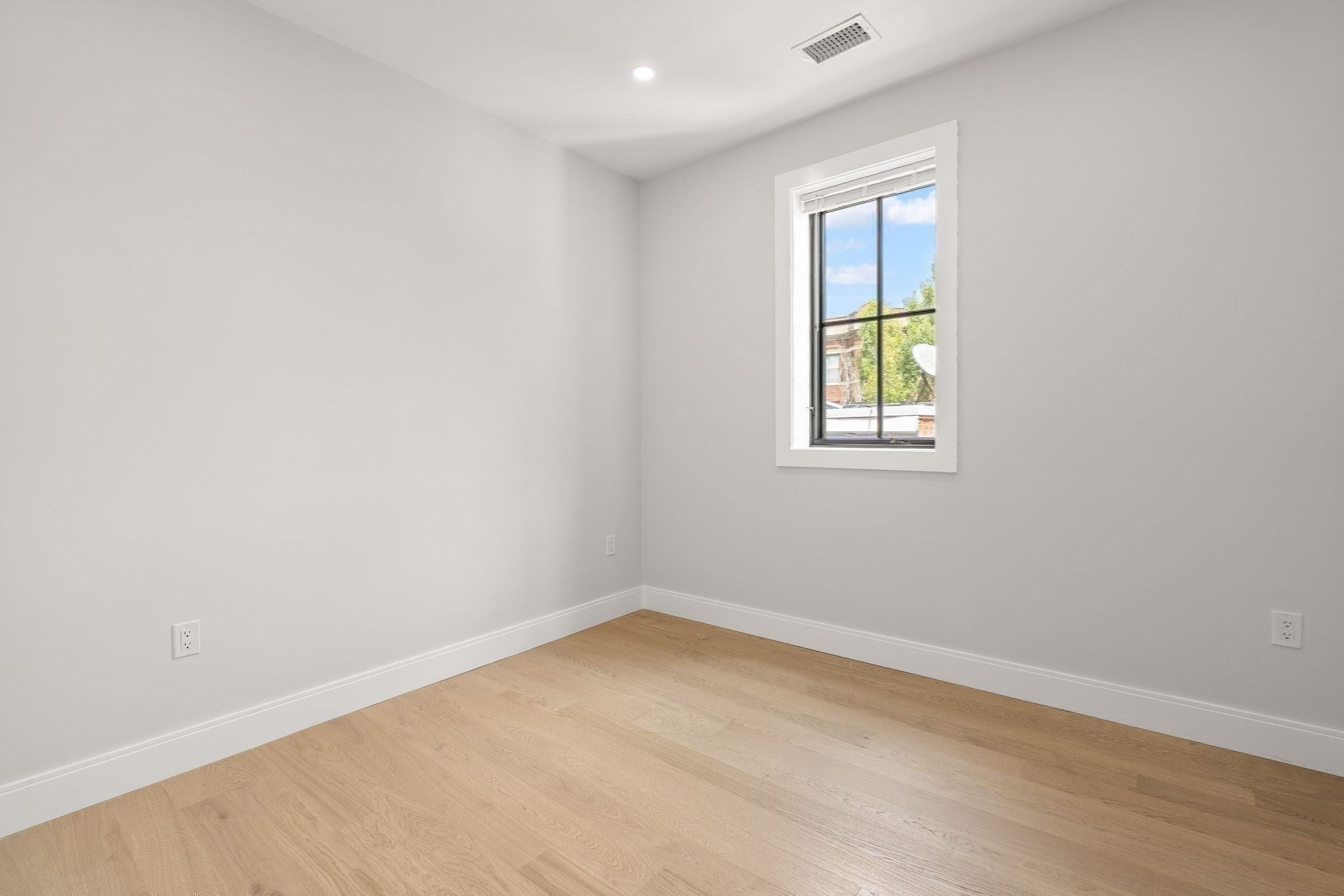 34 Orkney Road #1, Boston, MA Photo #19