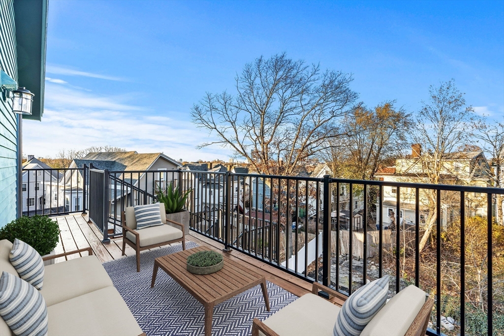4 Sargent Street 3