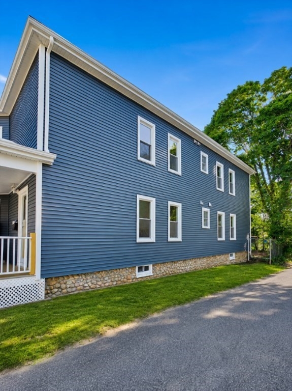 24 Wendell Ave