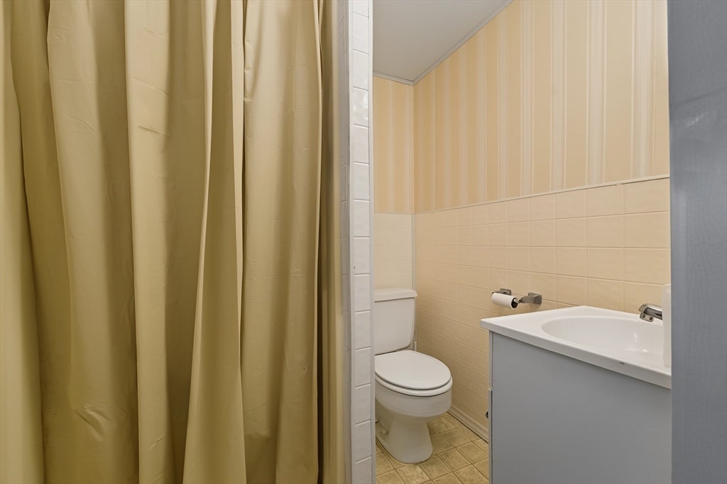 69 Thomas Street, Woonsocket, RI, 69 Thomas Street, Woonsocket, RI Photo #26