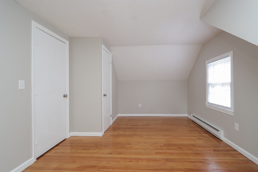 83 Newhall St, Springfield, MA Photo #15