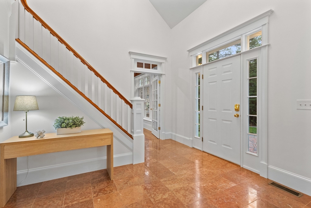 124 Newtown Rd