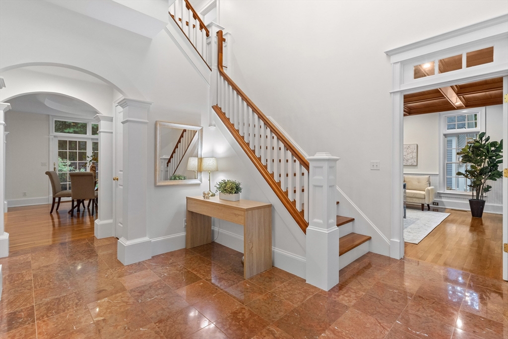 124 Newtown Rd