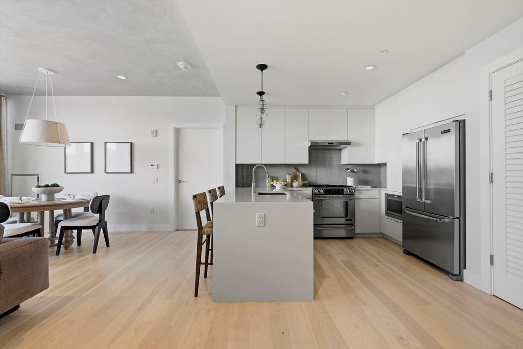 32 Traveler Street 303