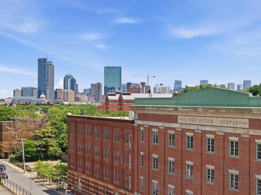 166 Terrace Street PH2