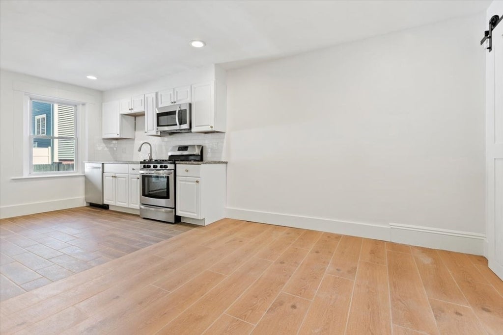 301 Bunker Hill Street #1, Boston, MA Photo #4