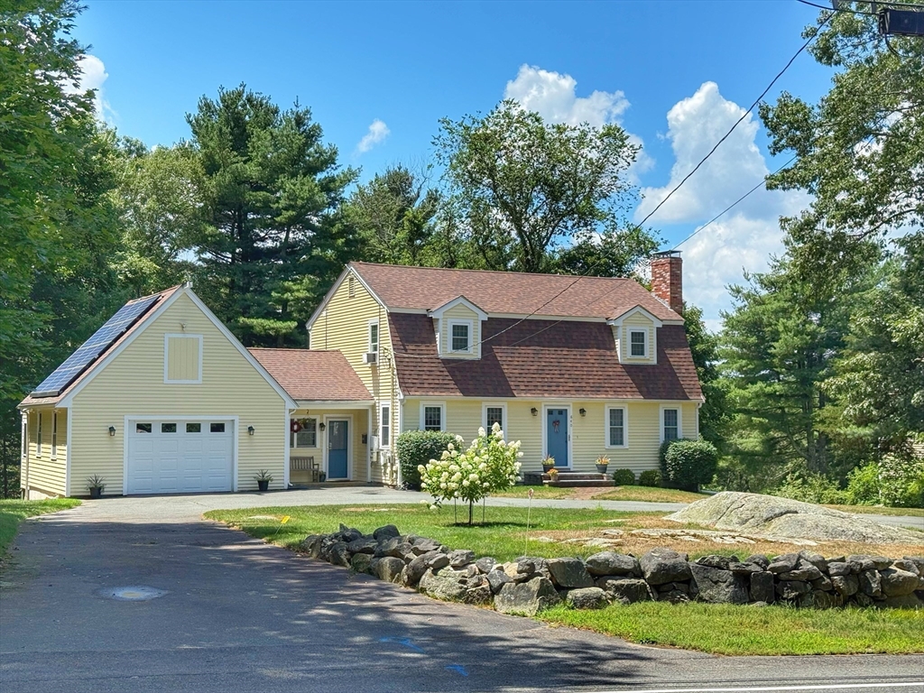 840 Hancock St