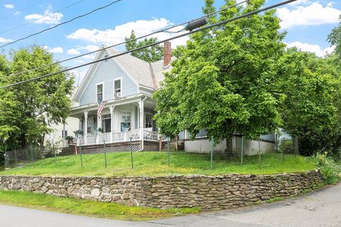 9 Pleasant St Lunenburg MA 01462