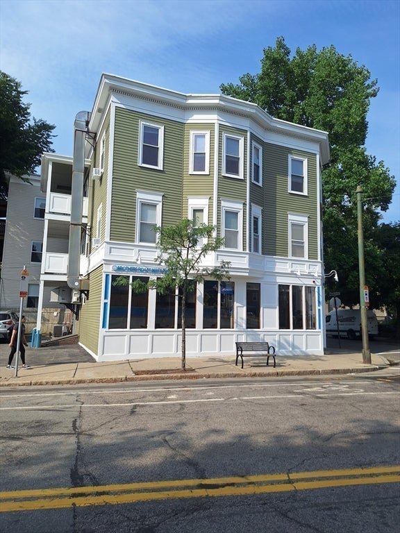 293 Cypress St