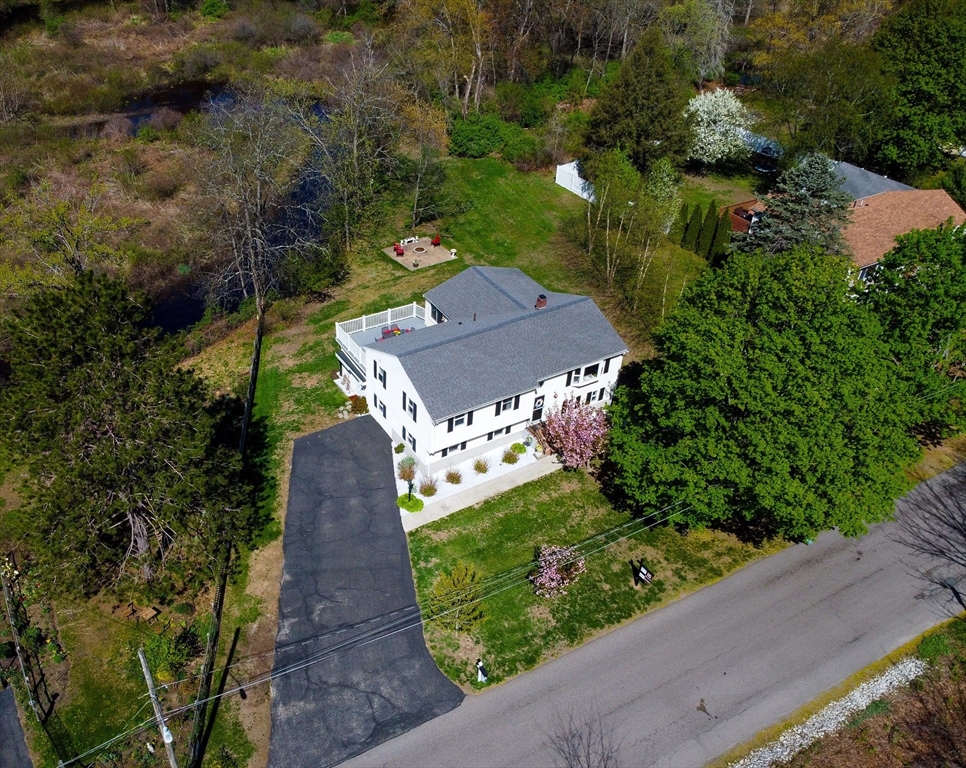 10 Shaw St