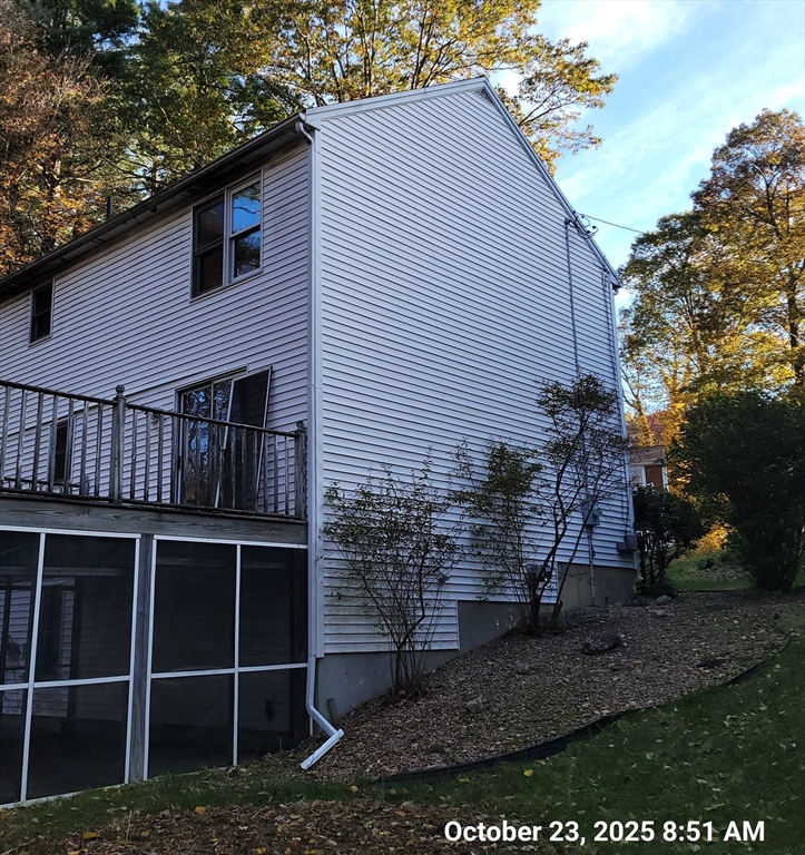 620 Henshaw Street