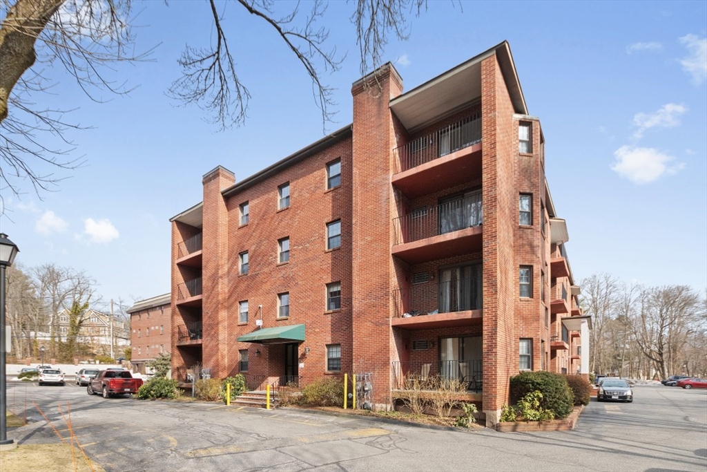 16 Winter St 48C