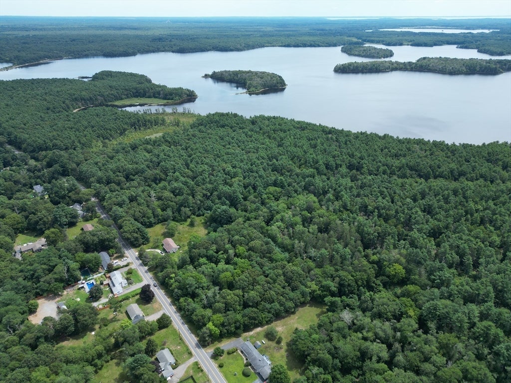 2-4 Long Point Rd, Lakeville, MA, 2-4 Long Point Rd, Lakeville, MA Photo #4