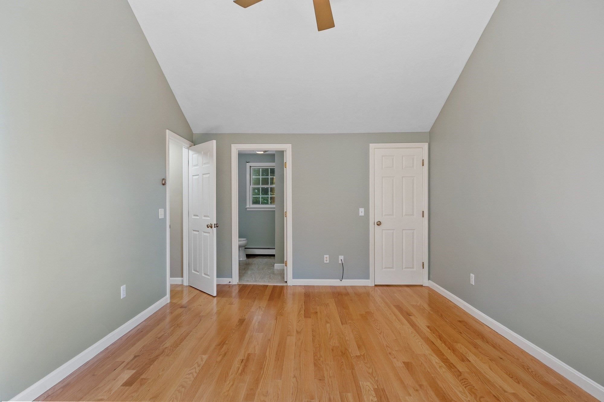25 Corinth Drive, Worcester, MA Photo #19