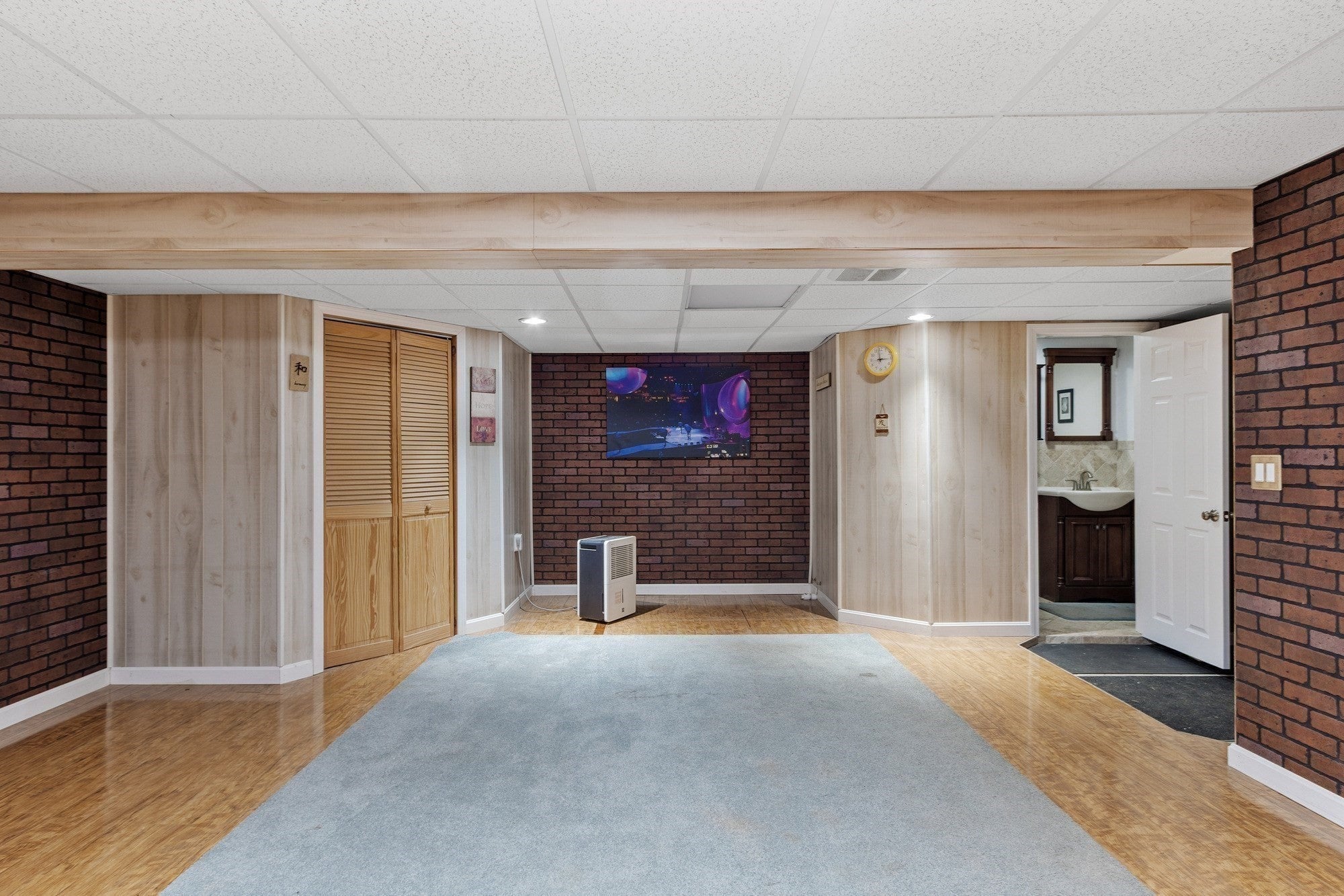 25 Corinth Drive, Worcester, MA Photo #29