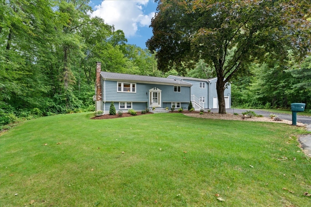 16 Park Lane, Norton, MA Photo #1