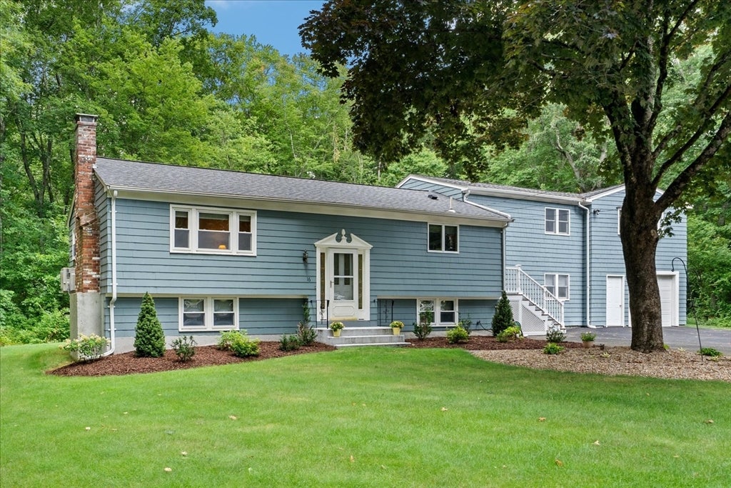 16 Park Lane, Norton, MA Photo #2