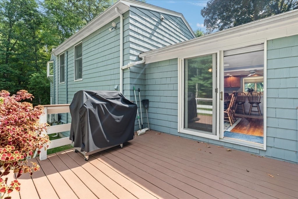 16 Park Lane, Norton, MA Photo #37