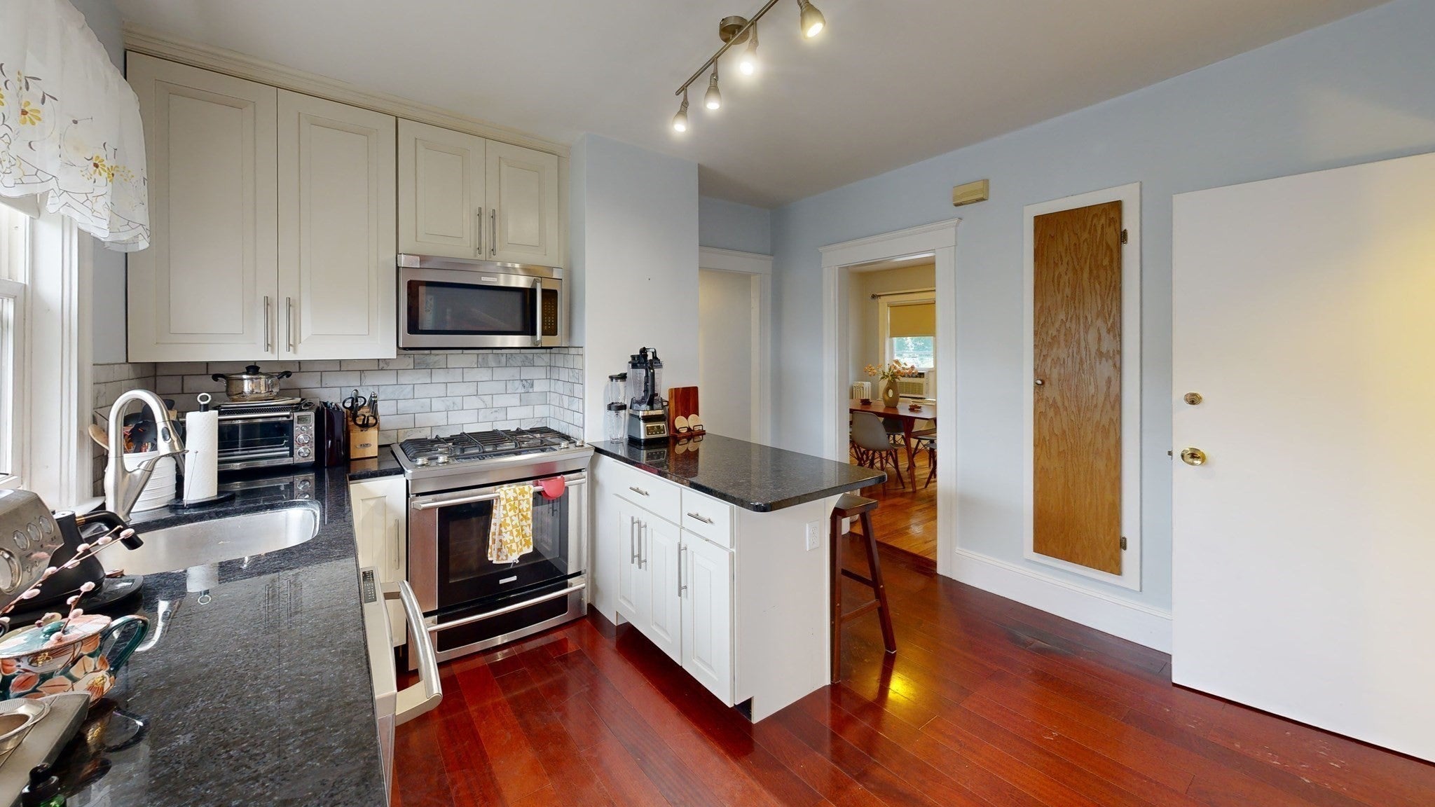 75 Bowen Ave, Medford, MA Photo #3