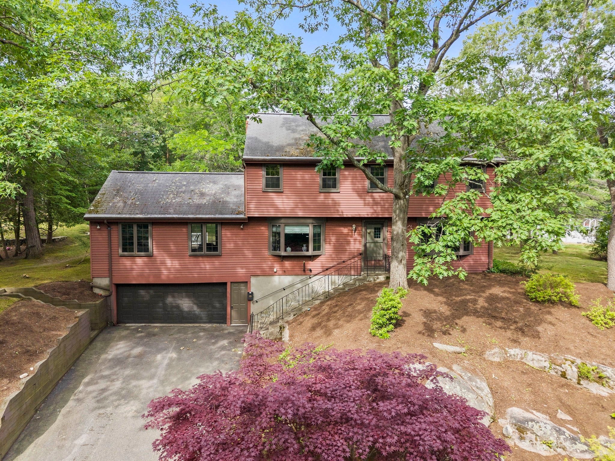37 Michele Ln