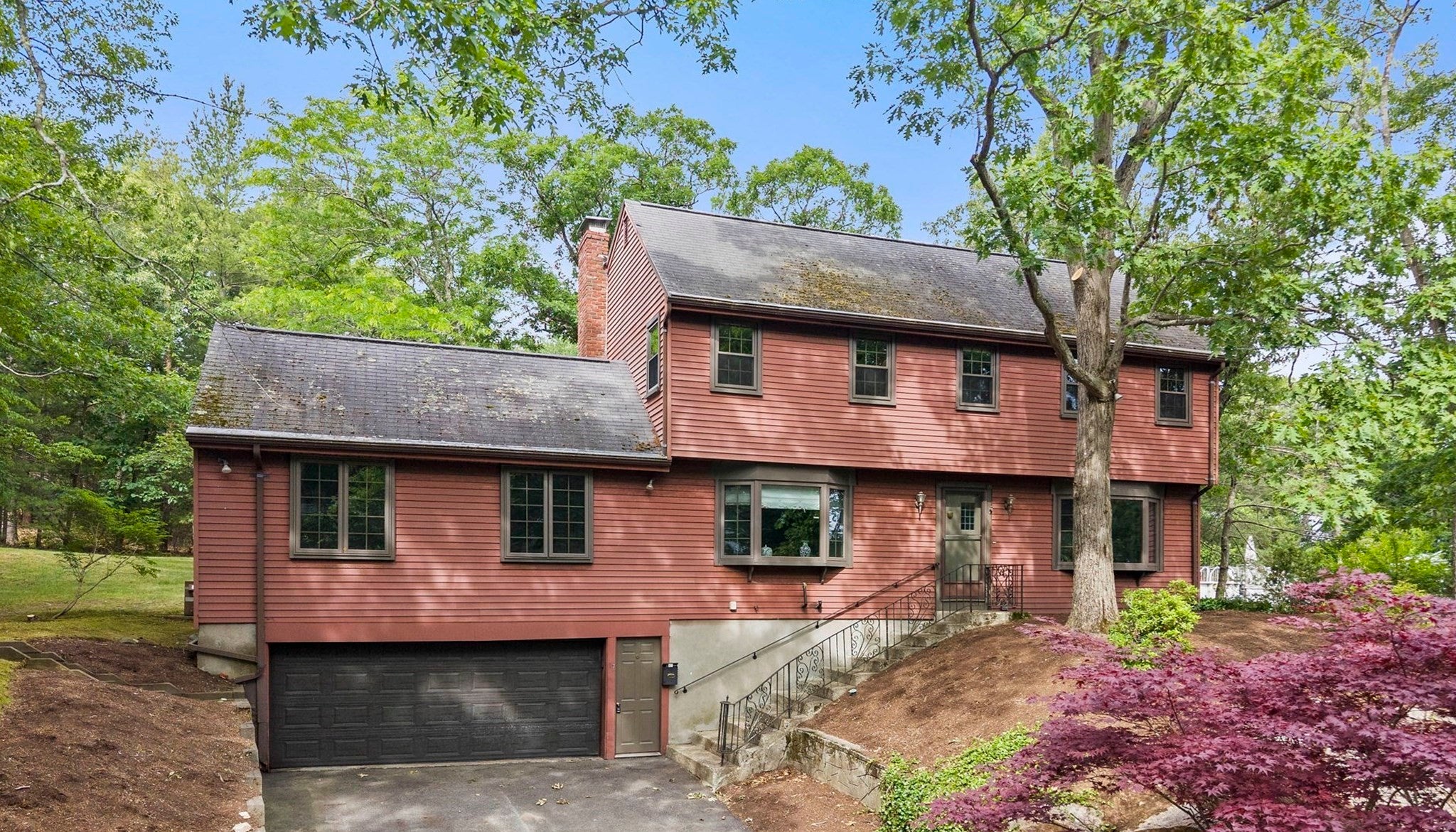 37 Michele Ln