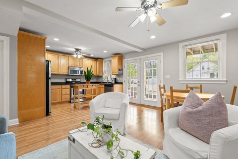 521 Washington Street 1 Abington MA 02351