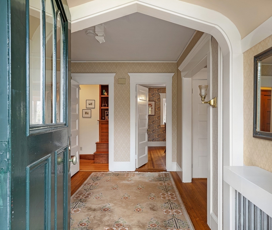 15 Cabot St