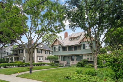 Photo of 15 Cabot St, Winchester, MA 01890 (MLS # 73502658)