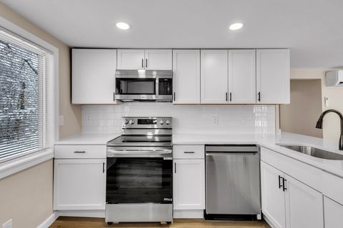 1 Columbia Rd Billerica MA 01821