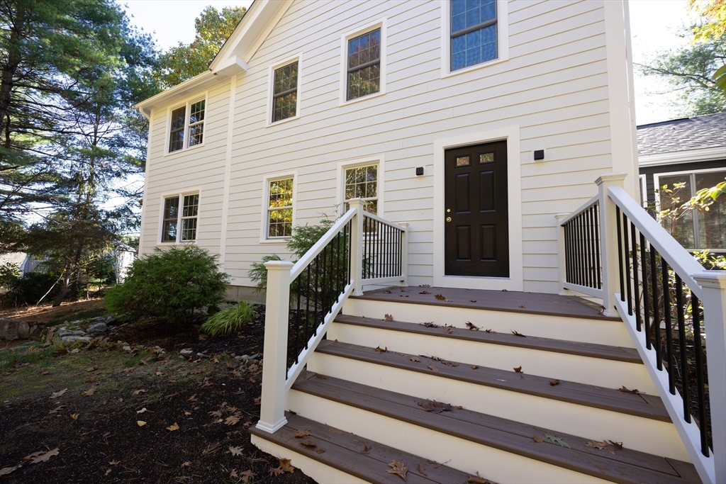 27 Fowler St
