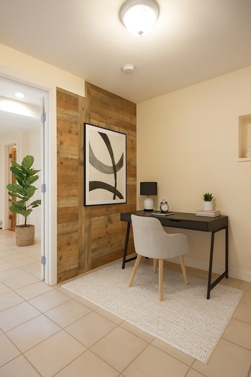 Upton, Massachusetts 01568, United States, 4 Bedrooms Bedrooms, ,3 BathroomsBathrooms,Residential,Active,232941