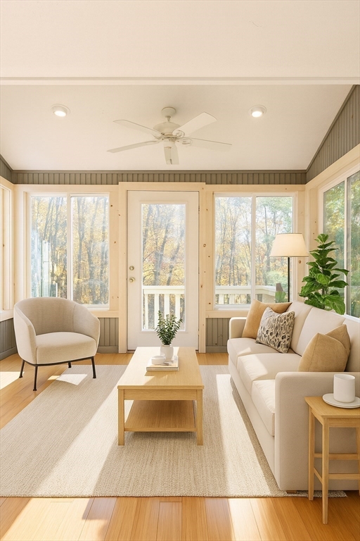 Upton, Massachusetts 01568, United States, 4 Bedrooms Bedrooms, ,3 BathroomsBathrooms,Residential,Active,232941