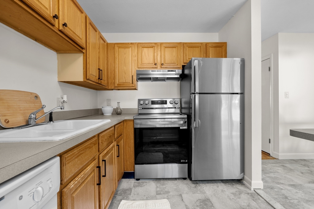 232 Rock St 232